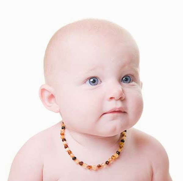 teething necklace for baby to wear