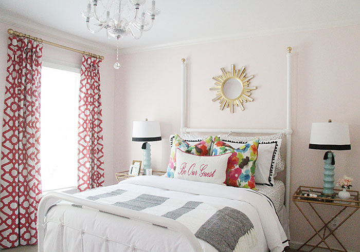 DIY guest room, sunburst mirror, colorful pillows, guest room bedding, x-night stand, guest room lamps, colorful drapes