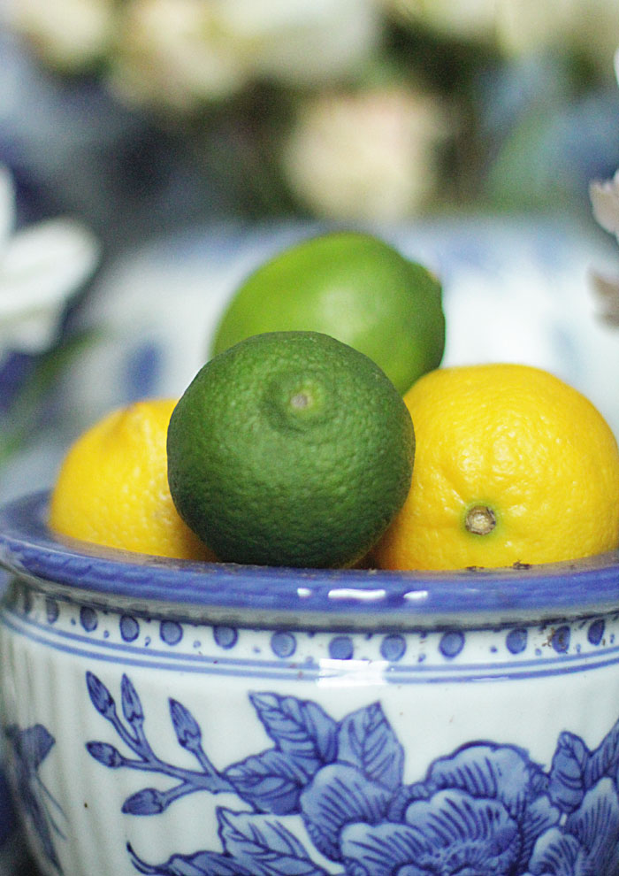 lemon decor, lime decor, blue and white ginger gars, ginger jars s