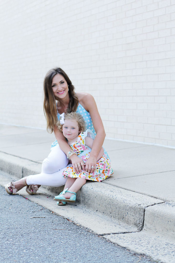 LaRoque, mommy and me, chic mom, plaid shirt, printed dress, white jeans, ray ban