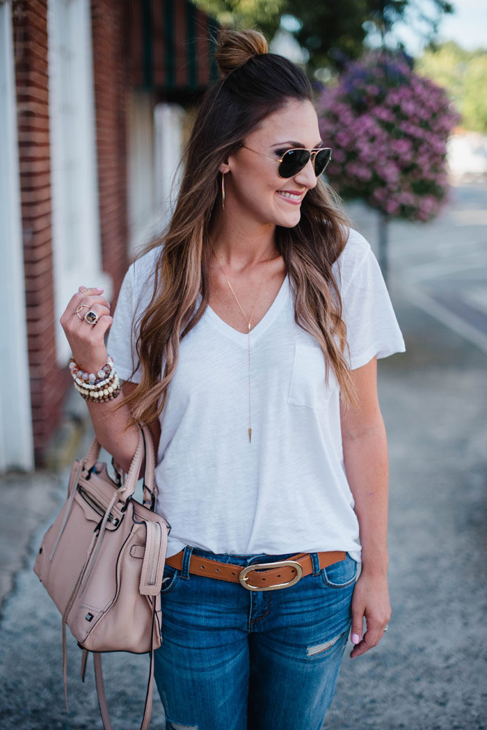 Madewell white t-shirt with delicate Baublebar necklace. 