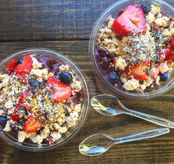 Acai bowls are a delicious and healthy breakfast option 