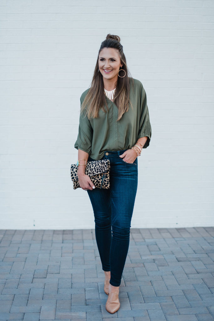 Fall Transition Outfit | green anthropologie top with these amazing and flattering skinny jeans