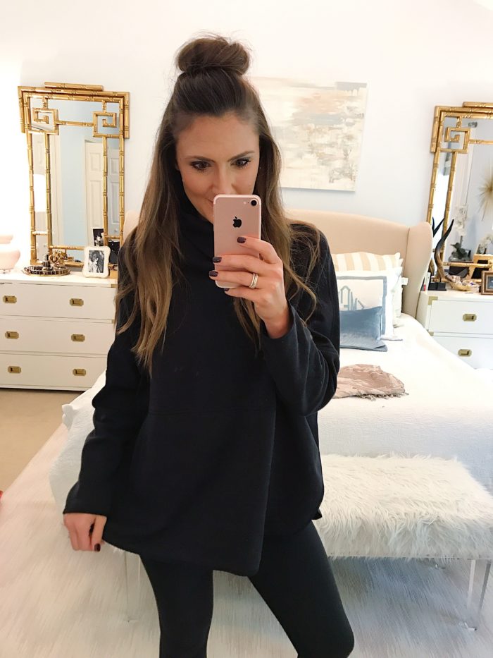 Athleisure capsule wardrobe for Fall featured by popular Dallas fashion blogger, Style Your Senses