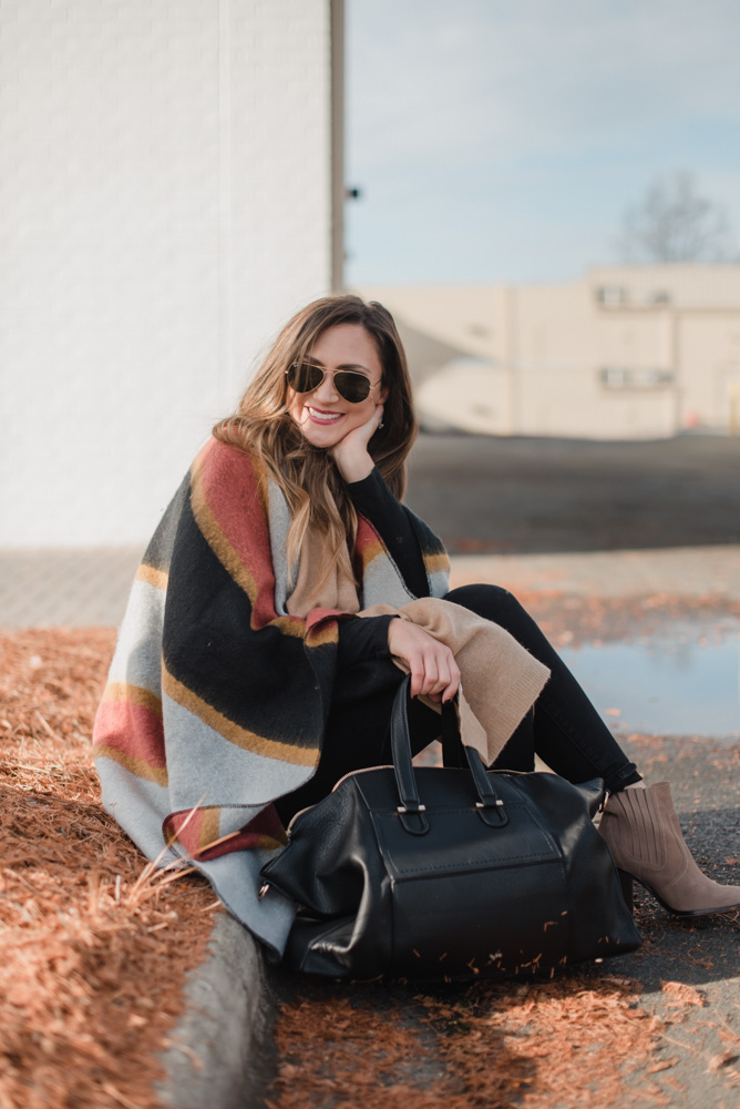 Travel outfit ideas with Sole Society