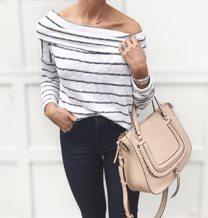 casual mom style outfit idea