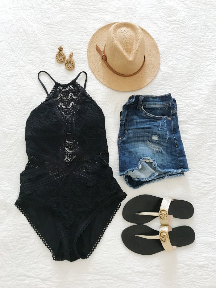 This fashion blogger (who's also a mom) found and reviewed 4 no-fail swimsuits for moms. They are affordable, cute and flattering to boot!