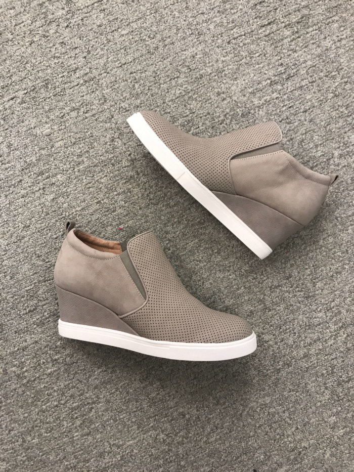 Caslon best sale aiden sneaker