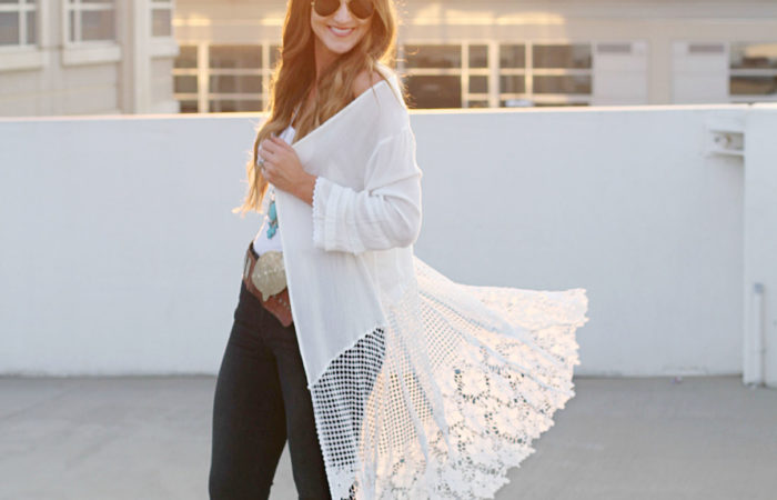 flare denim, lace cardigan, concha belt, fashion blogger