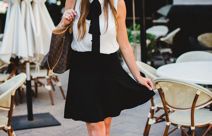 Super cute outfit for business casual wear.