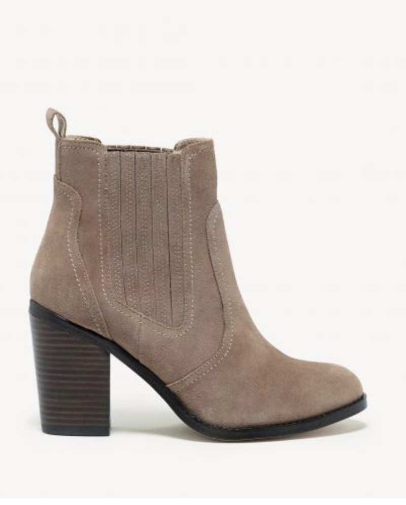 sole society harbor bootie - Best Fashion Sales That You Should Know About! featured by popular Dallas fashion blogger, Style Your Senses