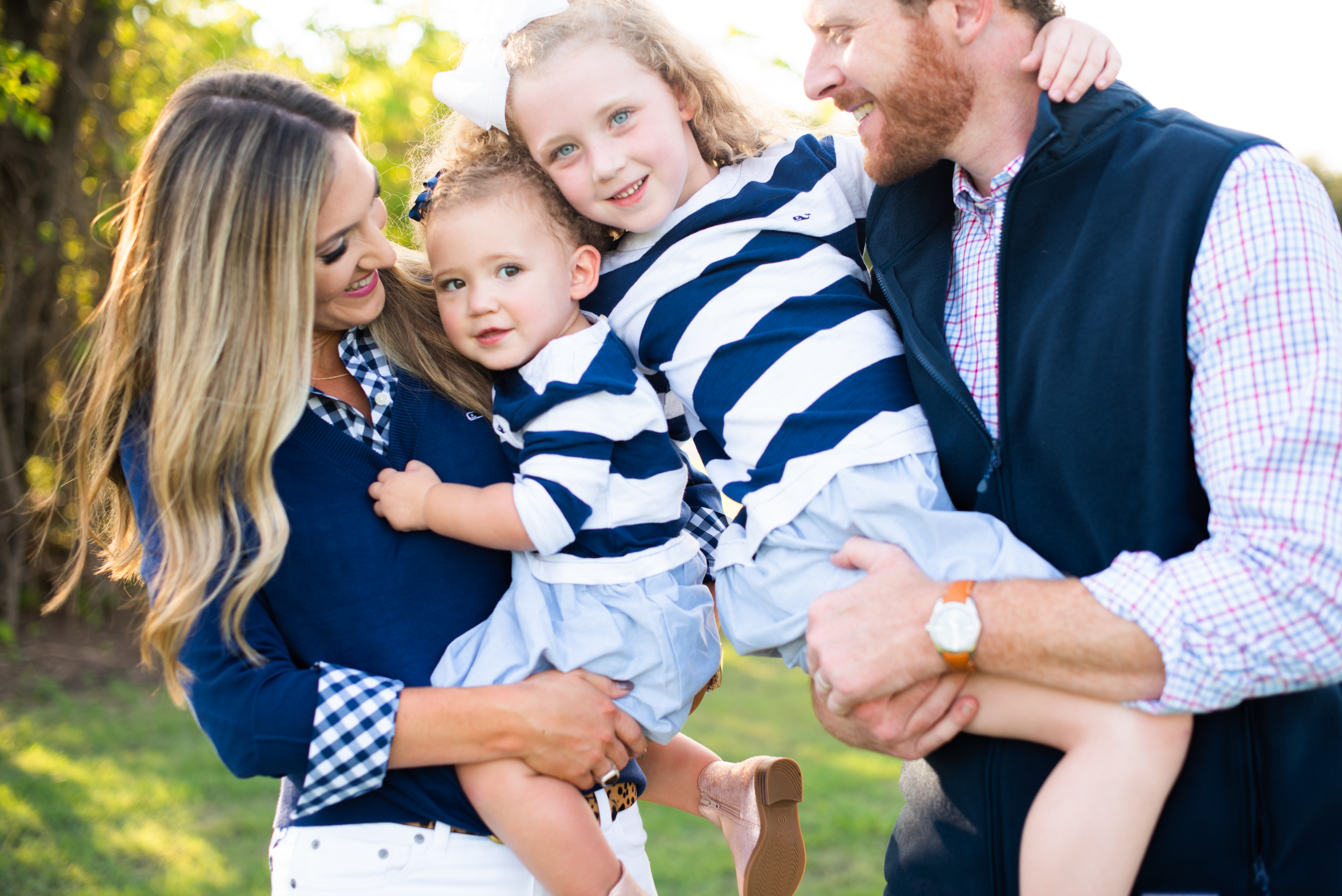 Vineyard Vines | What to Wear for Family Pictures this Fall | Tips, Tricks and Outfit Suggestions! featured by popular Dallas fashion blogger Style Your Senses